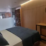 Centrepoint Stylish Apartment