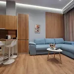 Centrepoint Stylish Apartment